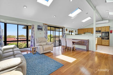 Property photo of 31 Spinnaker Ridge Way Belmont NSW 2280