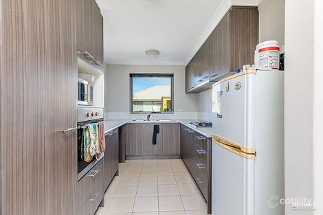 Property photo of 16/235 Ferndale Crescent Ferndale WA 6148