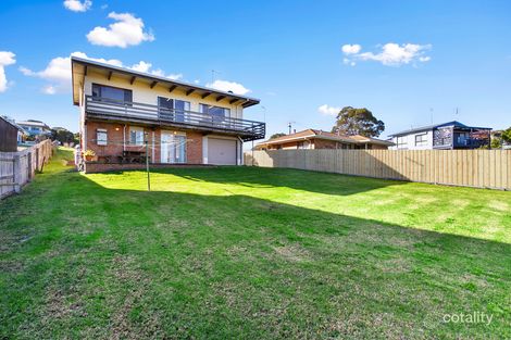 23 Oneills Rd, Lakes Entrance, VIC 3909