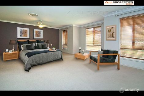 Property photo of 19 Piccadilly Place Forest Lake QLD 4078