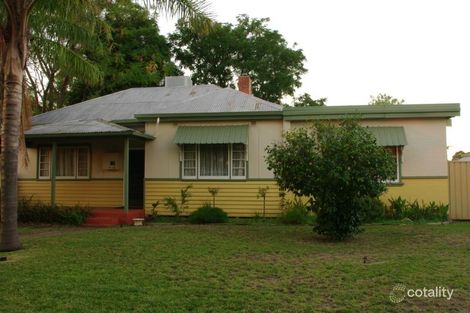 85 Eighth Rd, Armadale, WA 6112