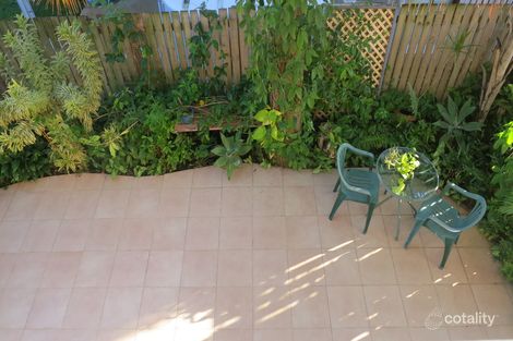 Property photo of 2/8 Heidelberg Street East Brisbane QLD 4169