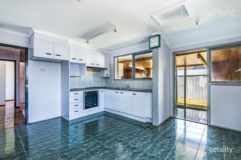 Property photo of 8 Tamar Road Springvale South VIC 3172