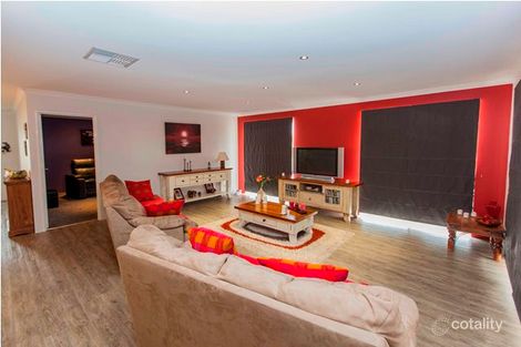 Property photo of 28 Fraser Close Muchea WA 6501