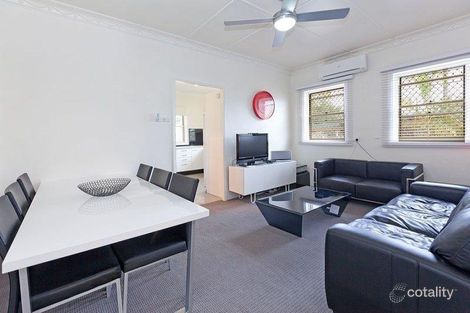 2/16 Narela St, Cannon Hill, QLD 4170