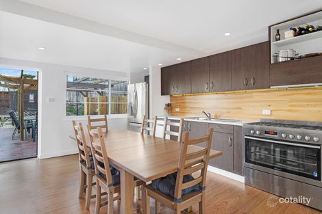 Property photo of 9 McIntosh Road Dee Why NSW 2099