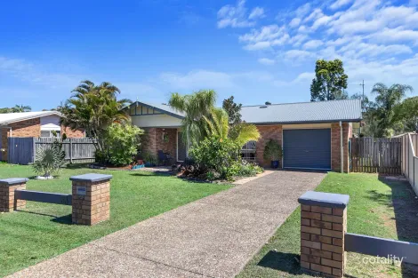 Property photo of 33 Saint Andrews Drive Pialba QLD 4655