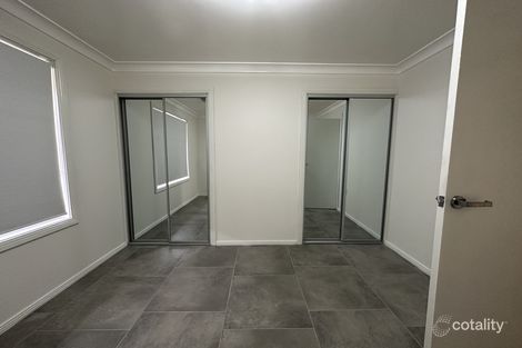 Property photo of 19 Macalister Drive Goulburn NSW 2580