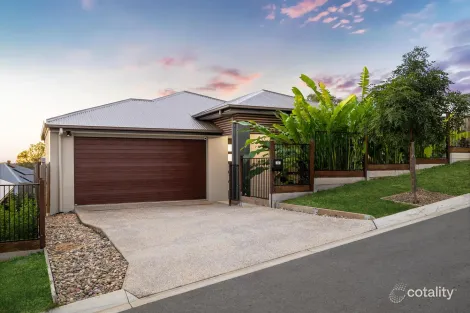 6 Capella St, South Ripley, QLD 4306