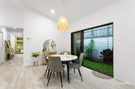Property photo of 39 Applecross Circuit Spring Mountain QLD 4300
