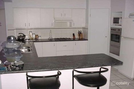 Property photo of 24 Kilkenny Circuit Ashtonfield NSW 2323