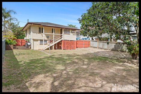 Property photo of 16 Caedmon Street Salisbury QLD 4107