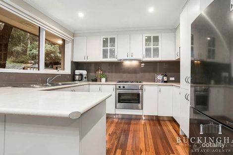 Property photo of 11 Lynnbrae Avenue Hurstbridge VIC 3099