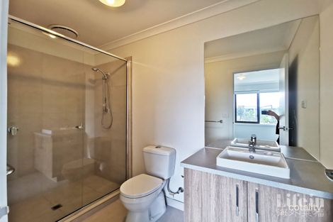 Property photo of 11 Helensburch Passage Cranbourne West VIC 3977