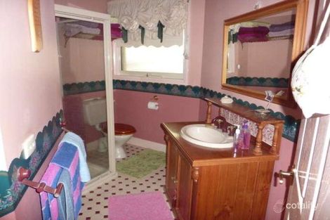 Property photo of 10 Tweed Court Langwarrin VIC 3910