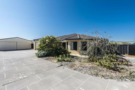 Property photo of 12 Fuchsia Close Strathalbyn WA 6530