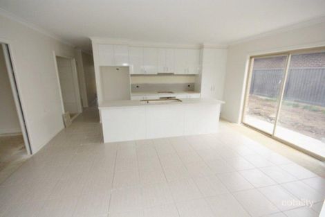 Property photo of 27 Holgate Road Lucas VIC 3350