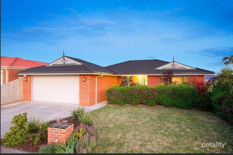 Property photo of 8 Wordsworth Drive Berwick VIC 3806