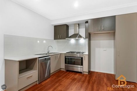 Property photo of 23 Ritchie Circuit Tarneit VIC 3029