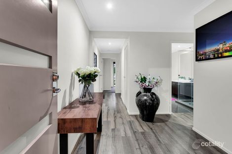 Property photo of 39 Steamer Way Spring Mountain QLD 4300