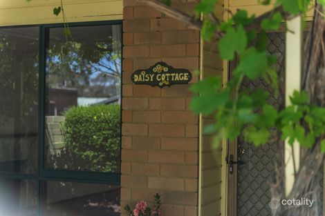 Property photo of 19 Vanzetti Crescent Kambah ACT 2902
