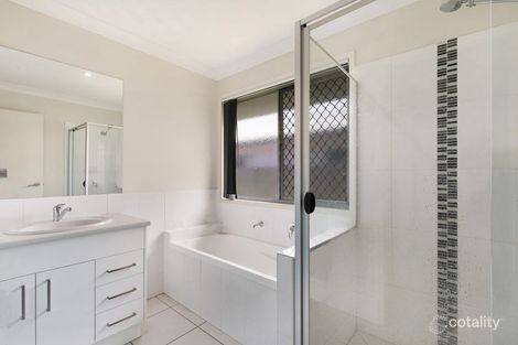 Property photo of 30 Sunrise Terrace Little Mountain QLD 4551