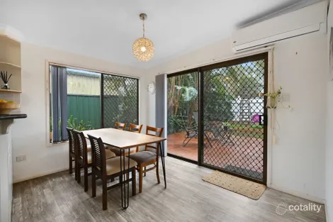 Property photo of 5 Talinga Street Mount Lofty QLD 4350