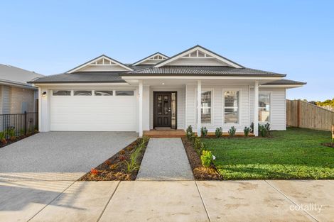 Property photo of 9 Cotton Circuit Gisborne VIC 3437