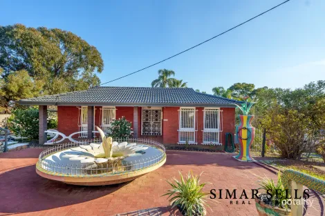 Property photo of 21 Glenlea Drive Helena Valley WA 6056