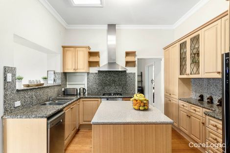 Property photo of 137 Doncaster Road Balwyn North VIC 3104