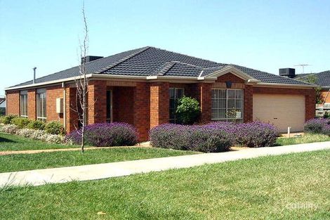 14 Thomas Carr Dr, Tarneit, VIC 3029