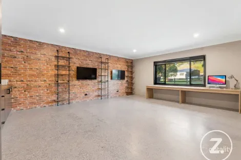 Property photo of 25 Dungogie Drive Tallebudgera QLD 4228