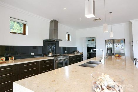 Property photo of 19 Balcombe Street Mornington VIC 3931