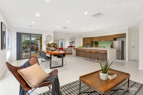 Property photo of 3 Artesian Place Waterways VIC 3195