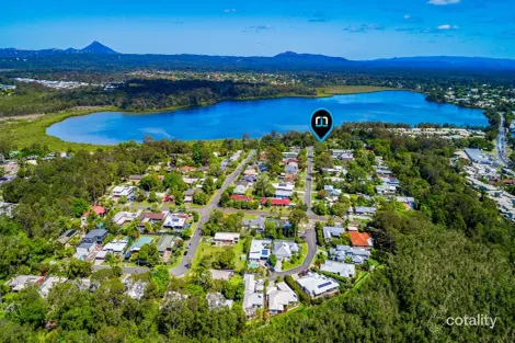 Property photo of 2 Lake View Drive Tewantin QLD 4565