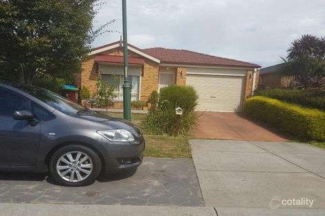 Property photo of 16 Greenaway Terrace Cranbourne East VIC 3977