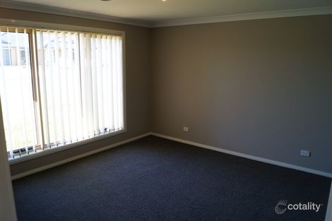 Property photo of 7 Molloy Drive Orange NSW 2800