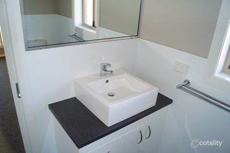 Property photo of 7 Molloy Drive Orange NSW 2800