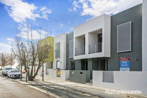 184 Boardwalk Bvd, Halls Head, WA 6210