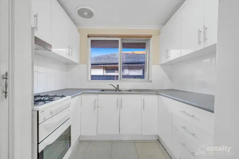 Property photo of 115 Kingsclere Avenue Keysborough VIC 3173