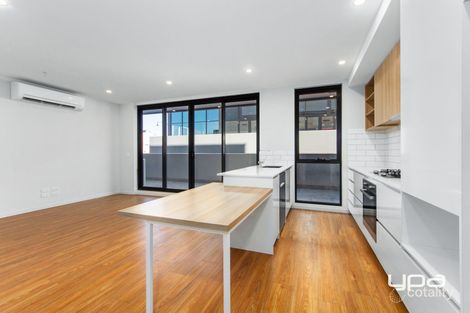 101/11 Commercial Rd, Caroline Springs, VIC 3023