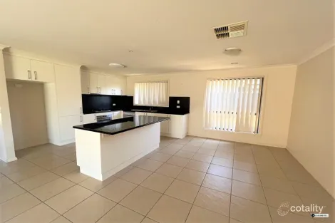 Property photo of 57 Egret Way Thurgoona NSW 2640