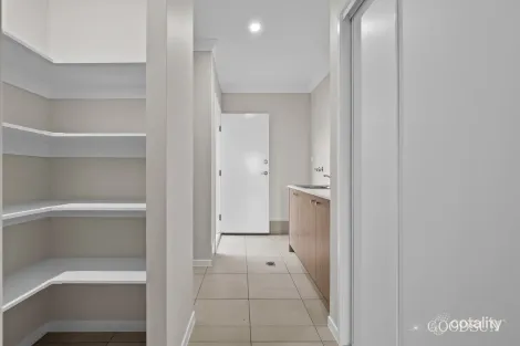 Property photo of 36 Majestic Place Runcorn QLD 4113