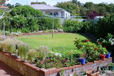 Property photo of 6 Yera Place Wanneroo WA 6065