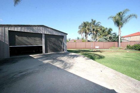 Property photo of 22 Palena Crescent St Clair NSW 2759