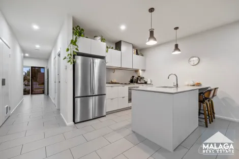 Property photo of 7 Aldea Crescent Avondale Heights VIC 3034