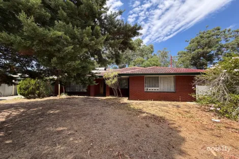 12 Alistair St, Huntingdale, WA 6110