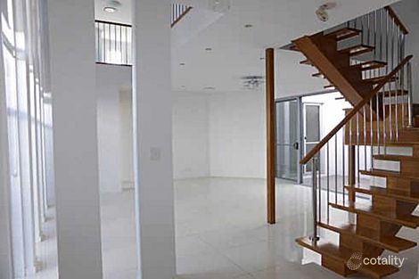 Property photo of 2/24 Heights Drive Robina QLD 4226