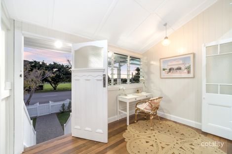 Property photo of 139 Harold Street West End QLD 4810