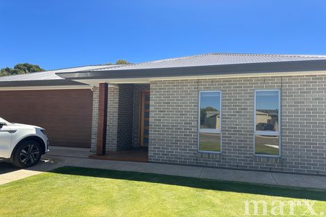 4 Plush St, Greenock, SA 5360